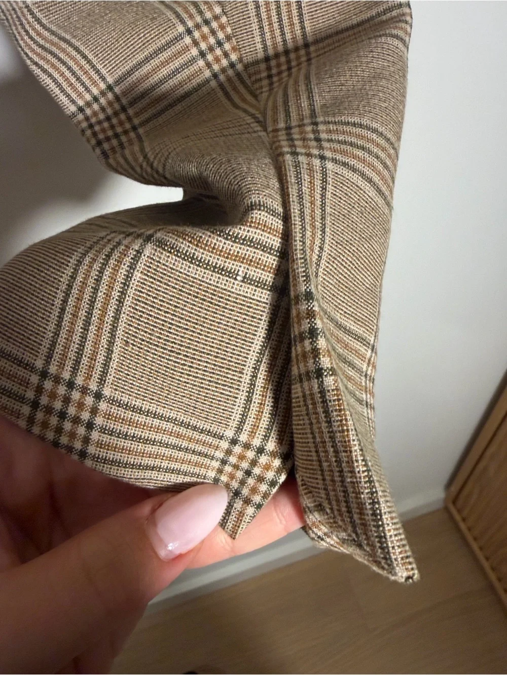 ZARA Cropped Plaid Blazer in Taupe‎ and Black Windowpane